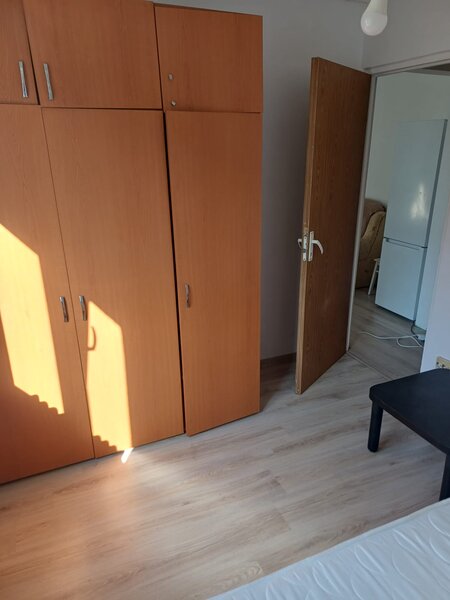 Berceni, Piata Resita,