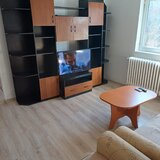 Berceni, Piata Resita